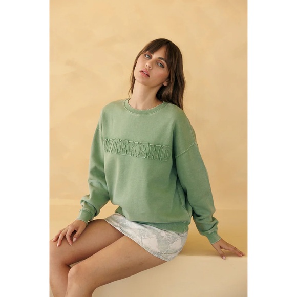 Lazy Sunday Tops - Lazy Sunday Distressed ‘Weekend’ Crewneck - Size Medium